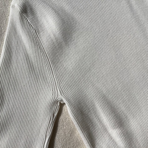 CONTEMORAINE by Simons  White short sleeve summer sweater size small - Picture 5 of 7